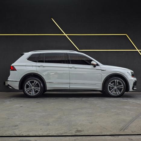 VOLKSWAGEN Tiguan 2.0 16V 4P TSI 350 TURBO R-LINE 4MOTION DSG AUTOM�TICO, Foto 4