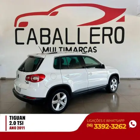 VOLKSWAGEN Tiguan 2.0 16V 4P TSI 4WD TURBO AUTOM�TICO, Foto 4