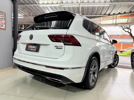 VOLKSWAGEN Tiguan 2.0 16V 4P TSI 350 TURBO R-LINE 4MOTION DSG AUTOM�TICO, Foto 5