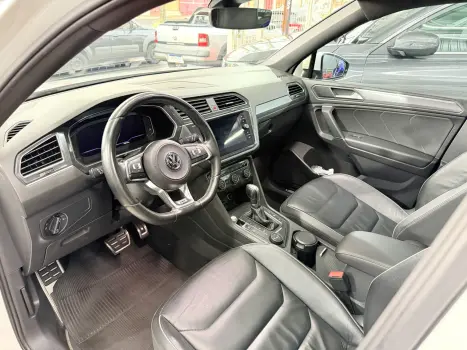 VOLKSWAGEN Tiguan 2.0 16V 4P TSI 350 TURBO R-LINE 4MOTION DSG AUTOM�TICO, Foto 9