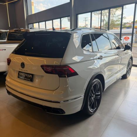VOLKSWAGEN Tiguan 2.0 300 TSI ALLSPACE R-LINE TURBO AUTOMÁTICO, Foto 4