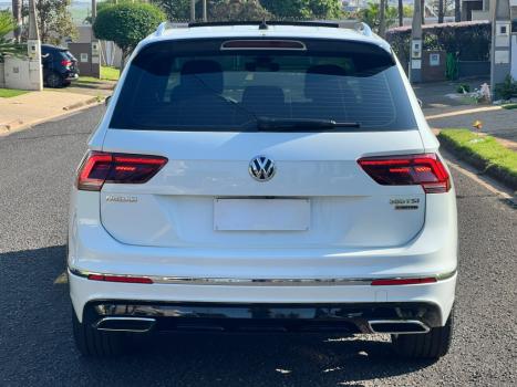 VOLKSWAGEN Tiguan 2.0 16V 4P TSI R-LINE TURBO AUTOMÁTICO TIPTRONIC, Foto 5