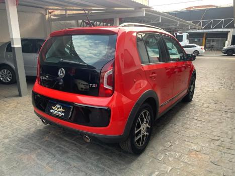 VOLKSWAGEN UP 1.0 12V 4P TSI FLEX RED, Foto 4
