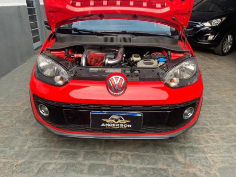 VOLKSWAGEN UP 1.0 12V 4P TSI FLEX RED, Foto 7