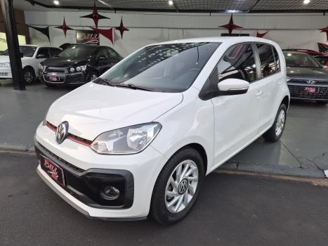 VOLKSWAGEN UP 1.0 12V 4P TSI FLEX BLACK, Foto 2