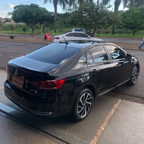 VOLKSWAGEN Virtus 1.0 4P 200 TSI FLEX HIGHLINE AUTOMÁTICO, Foto 5 VOLKSWAGEN Virtus 1.0 4P 200 TSI FLEX HIGHLINE AUTOMÁTICO, Foto 5