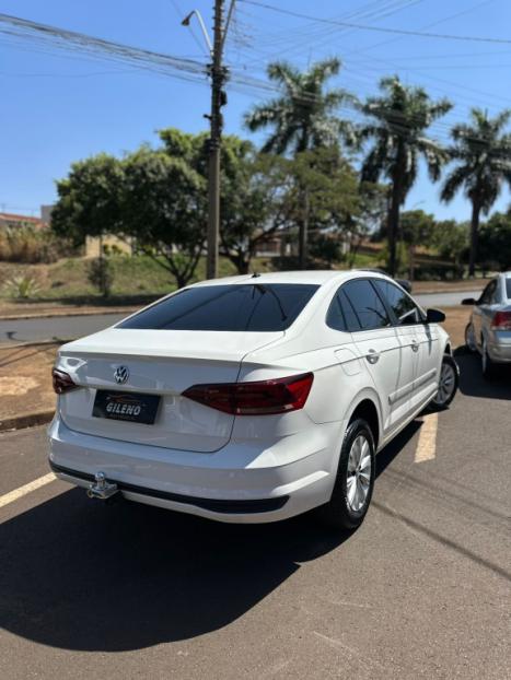 VOLKSWAGEN Virtus 1.6 4P MSI FLEX AUTOMÁTICO, Foto 4 VOLKSWAGEN Virtus 1.6 4P MSI FLEX AUTOMÁTICO, Foto 4