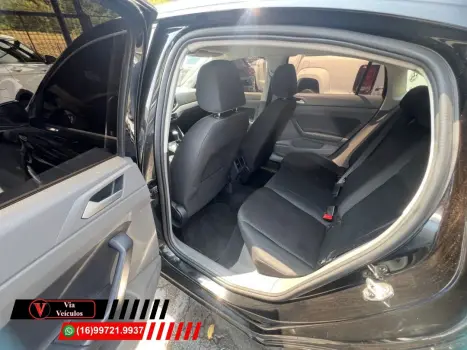 VOLKSWAGEN Virtus 1.0 4P 200 TSI FLEX COMFORTLINE AUTOMTICO, Foto 9