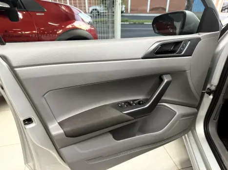 VOLKSWAGEN Virtus 1.6 4P MSI FLEX AUTOMTICO, Foto 7