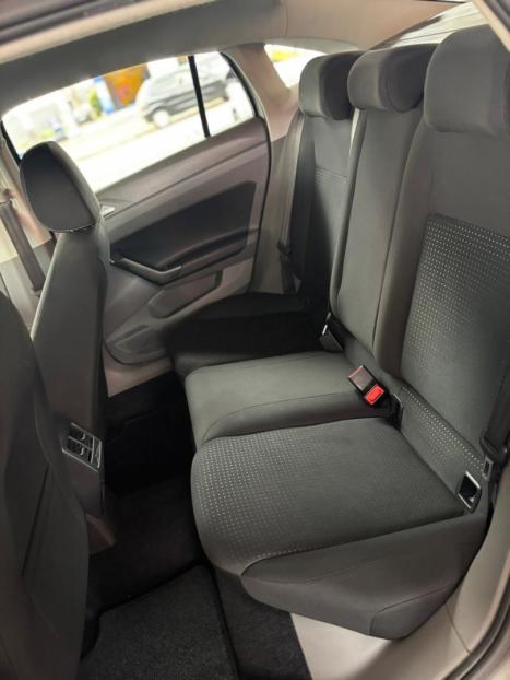 VOLKSWAGEN Virtus 1.0 4P 200 TSI FLEX COMFORTLINE AUTOMTICO, Foto 18