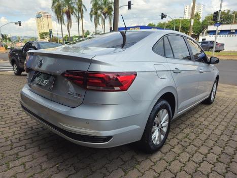 VOLKSWAGEN Virtus 1.0 4P 200 TSI FLEX COMFORTLINE AUTOM�TICO, Foto 6