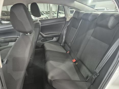 VOLKSWAGEN Virtus 1.6 4P MSI FLEX AUTOM�TICO, Foto 7