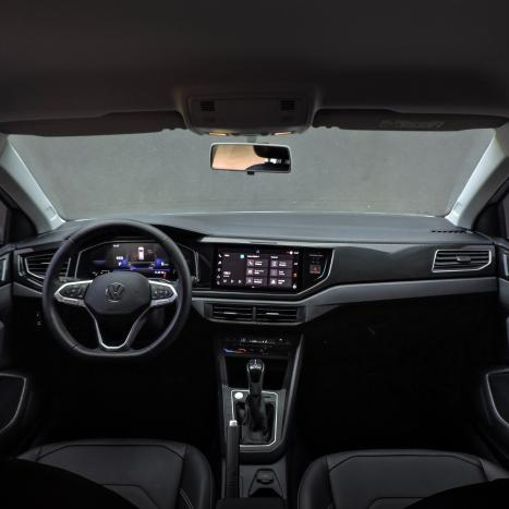 VOLKSWAGEN Virtus 1.0 4P 200 TSI FLEX COMFORTLINE AUTOM�TICO, Foto 6