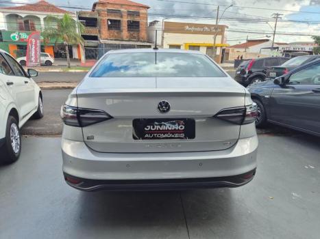 VOLKSWAGEN Virtus 1.0 4P 170 TSI AUTOM�TICO, Foto 5