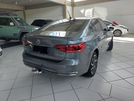 VOLKSWAGEN Virtus 1.0 4P 200 TSI FLEX HIGHLINE AUTOM�TICO, Foto 4