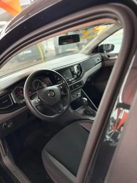 VOLKSWAGEN Virtus 1.0 4P 200 TSI FLEX COMFORTLINE AUTOM�TICO, Foto 14
