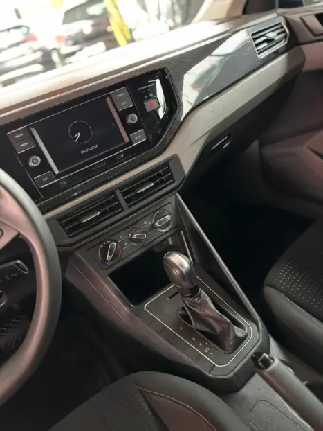 VOLKSWAGEN Virtus 1.0 4P 200 TSI FLEX COMFORTLINE AUTOM�TICO, Foto 15