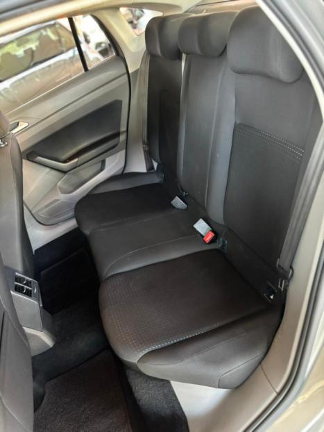 VOLKSWAGEN Virtus 1.0 4P 200 TSI FLEX COMFORTLINE AUTOM�TICO, Foto 14