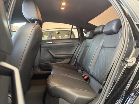 VOLKSWAGEN Virtus 1.4 4P 250 TSI EXCLUSIVE AUTOM�TICO, Foto 13