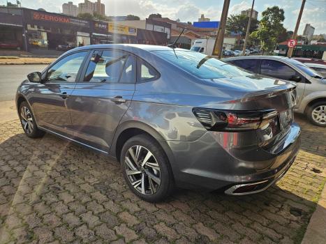 VOLKSWAGEN Virtus 1.0 4P 200 TSI FLEX HIGHLINE AUTOM�TICO, Foto 6