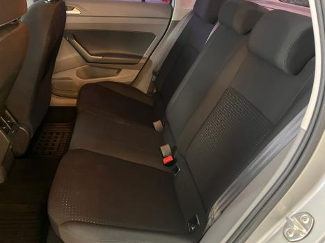 VOLKSWAGEN Virtus 1.0 4P 200 TSI FLEX COMFORTLINE AUTOM�TICO, Foto 11