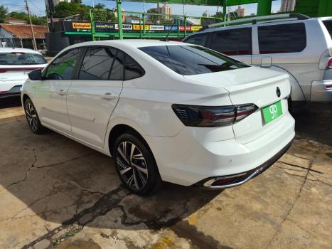 VOLKSWAGEN Virtus 1.0 4P 200 TSI FLEX HIGHLINE AUTOM�TICO, Foto 6