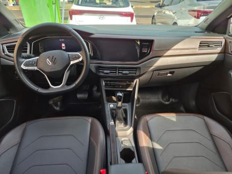 VOLKSWAGEN Virtus 1.0 4P 200 TSI FLEX HIGHLINE AUTOM�TICO, Foto 8