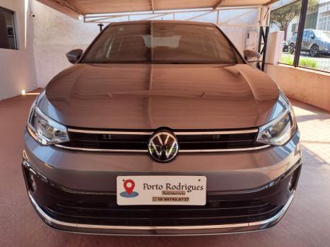 VOLKSWAGEN Virtus 1.0 4P 200 TSI FLEX HIGHLINE AUTOM�TICO, Foto 2