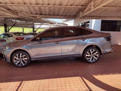VOLKSWAGEN Virtus 1.0 4P 200 TSI FLEX HIGHLINE AUTOM�TICO, Foto 9