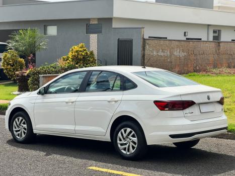VOLKSWAGEN Virtus 1.6 4P MSI FLEX AUTOM�TICO, Foto 4