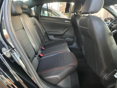 VOLKSWAGEN Virtus 1.0 4P 200 TSI FLEX HIGHLINE AUTOM�TICO, Foto 9