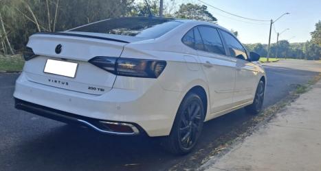 VOLKSWAGEN Virtus 1.0 4P 200 TSI FLEX HIGHLINE AUTOMÁTICO, Foto 3