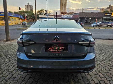 VOLKSWAGEN Virtus 1.0 4P 170 TSI, Foto 4