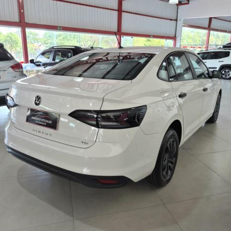 VOLKSWAGEN Virtus 1.0 4P 170 TSI, Foto 6
