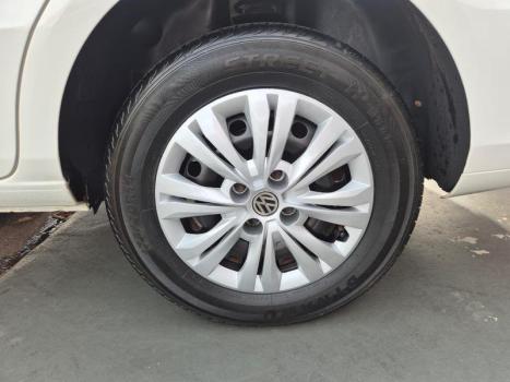 VOLKSWAGEN Voyage 1.0 4P FLEX, Foto 6