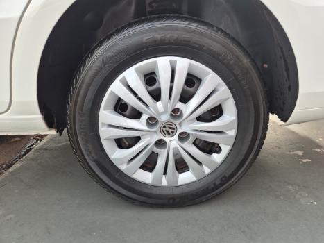 VOLKSWAGEN Voyage 1.0 4P FLEX, Foto 4