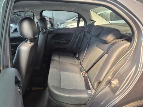 VOLKSWAGEN Voyage 1.0 4P FLEX, Foto 7