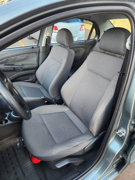 VOLKSWAGEN Voyage 1.0 4P FLEX, Foto 9