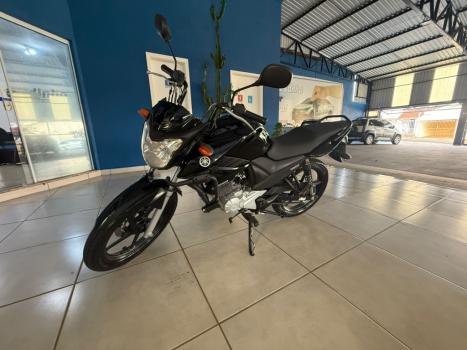 YAMAHA Fazer YS 150 ED, Foto 2
