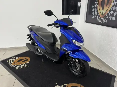 YAMAHA Fluo 125 ABS, Foto 2