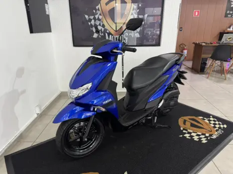 YAMAHA Fluo 125 ABS, Foto 3