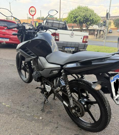 YAMAHA FZ 15 Fazer ABS, Foto 2