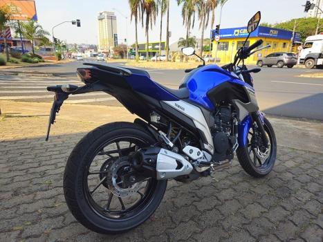 YAMAHA FZ 25 250 Fazer Flex , Foto 5