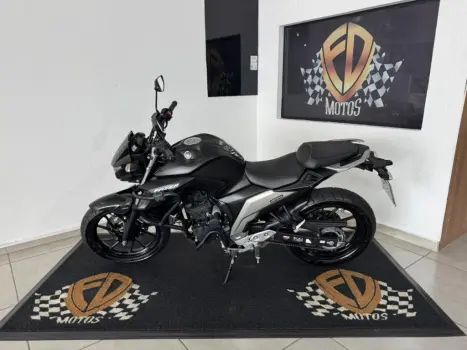 YAMAHA FZ 25 250 Fazer Flex , Foto 5
