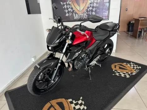 YAMAHA FZ 25 250 Fazer Flex , Foto 3