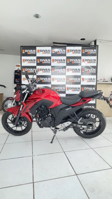 YAMAHA FZ 25 250 Fazer Flex , Foto 1