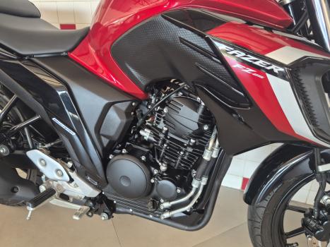 YAMAHA FZ 25 250 Fazer Flex , Foto 4