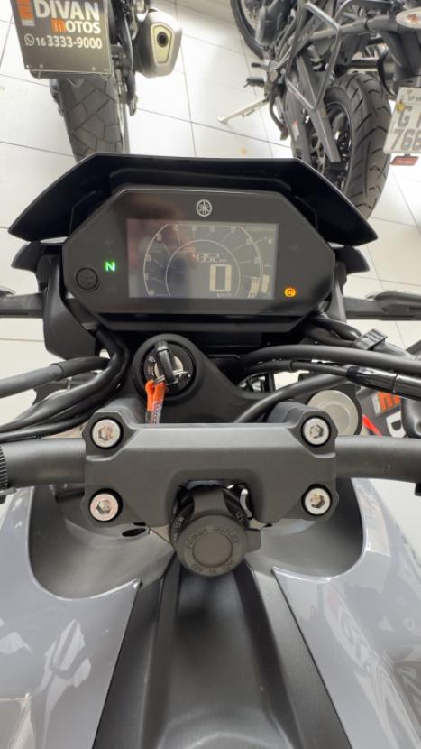 YAMAHA FZ 25 250 Fazer Flex , Foto 3