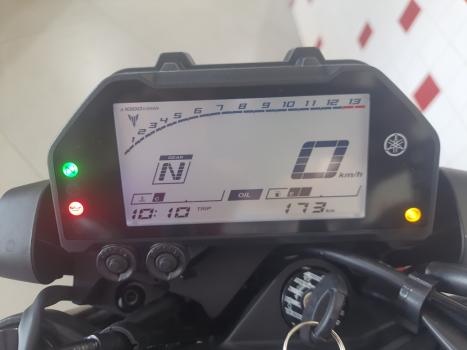 YAMAHA MT-03 300 ABS, Foto 12 YAMAHA MT-03 300 ABS, Foto 12