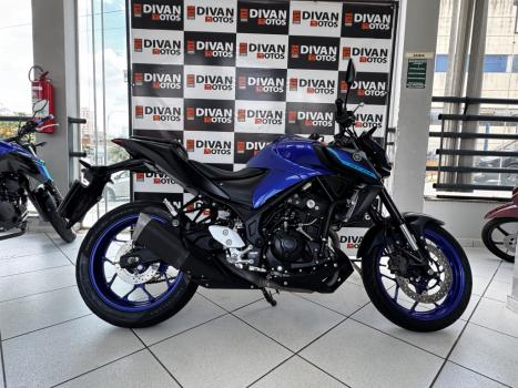 YAMAHA MT-03 300 ABS, Foto 1
